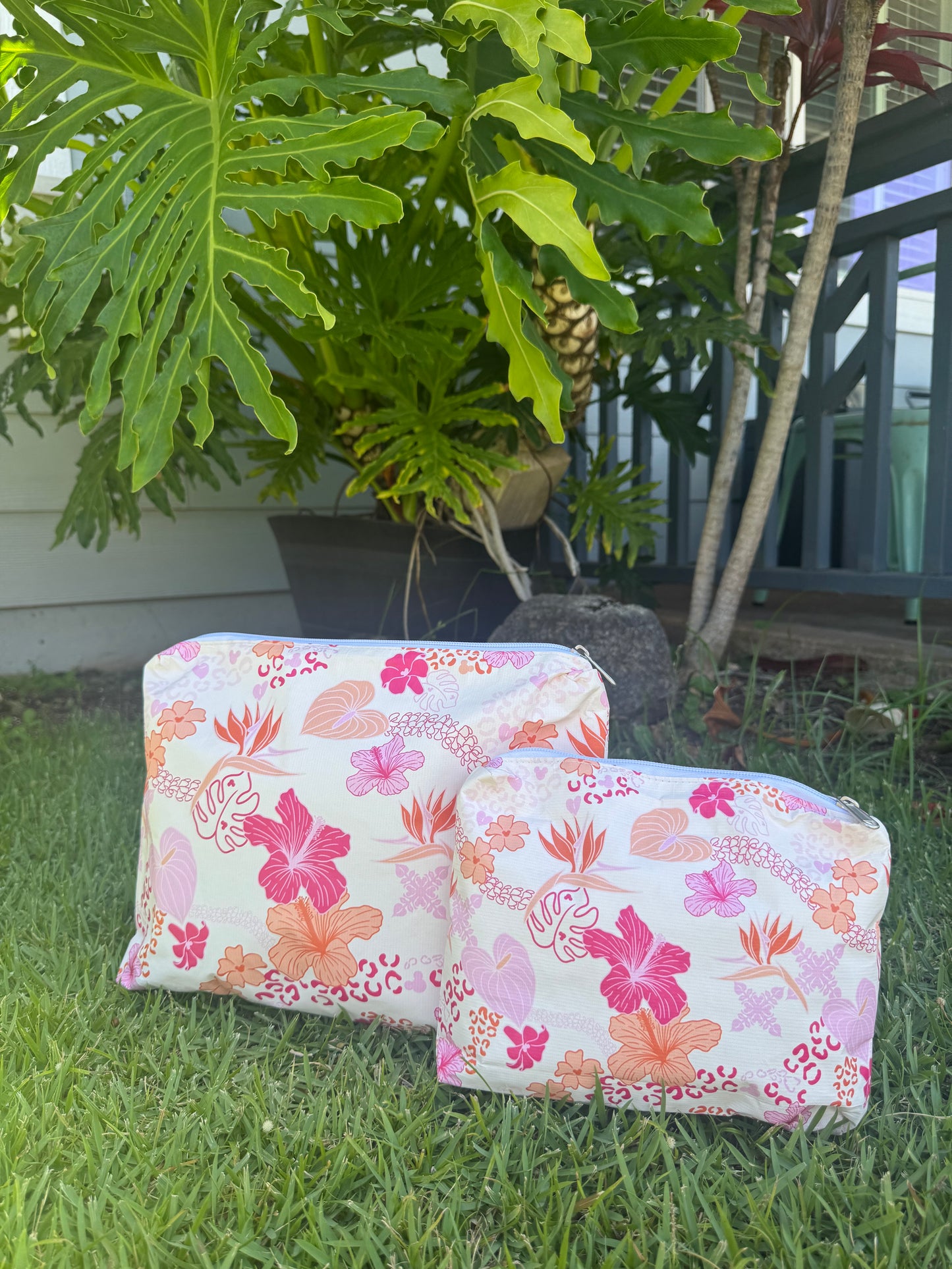 Large Splash Proof Pouch