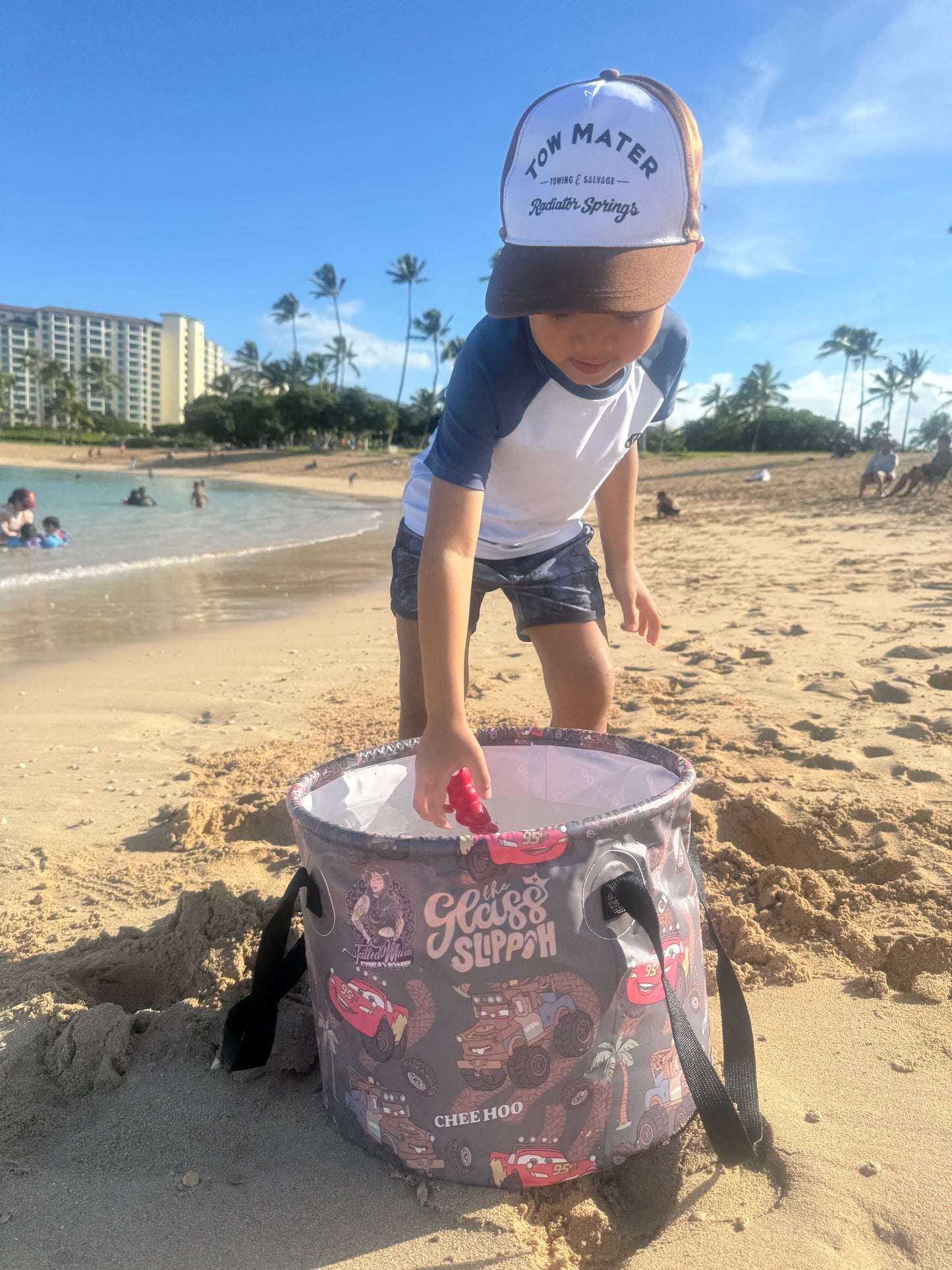 Tattedmum Creations x The Glass Slippah Beach Bucket